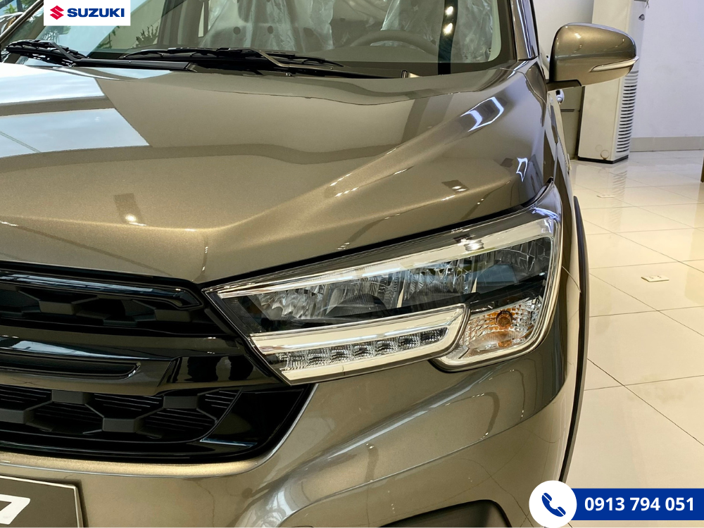 Đèn LED ấn tượng Suzuki XL7 Hybrid Tại Suzuki Việt Nhật Biên Hòa